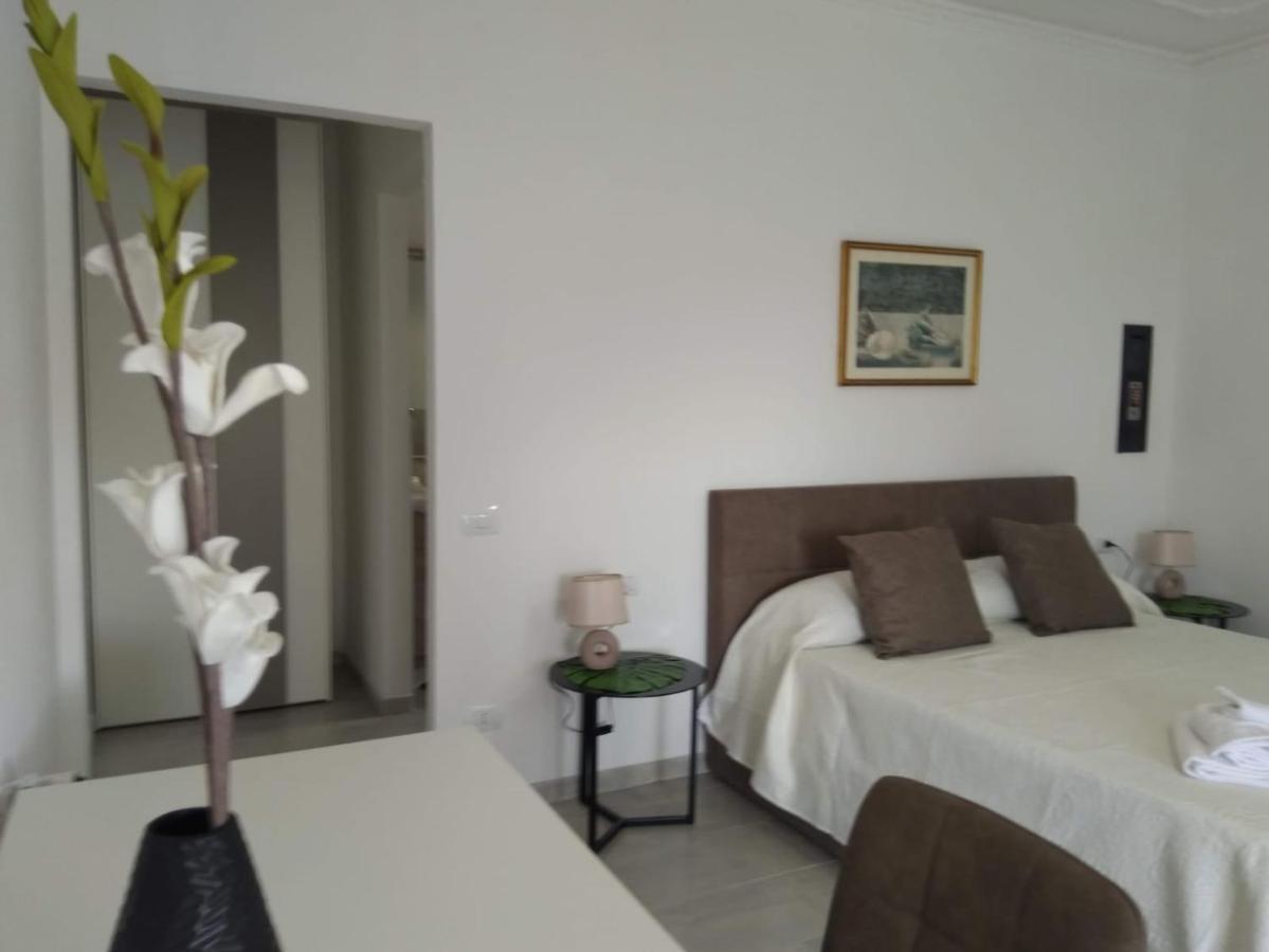 Cala Caterina Rooms ヴィッラシミーウス エクステリア 写真